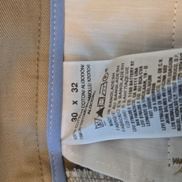 MEN'S TAN DOCKERS SLIM FIT 30X32 - Picture 7 of 9